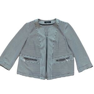 Kasper women’s black and white zip up jacket Size 10